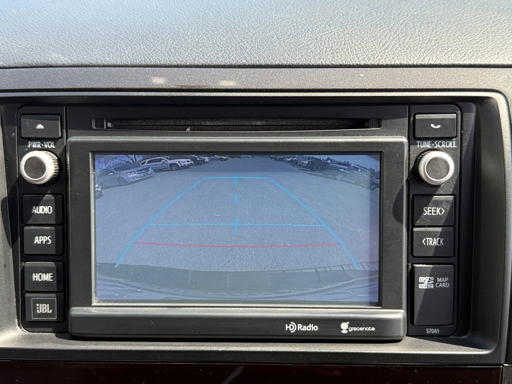 Used 2015 Toyota Sequoia Platinum image 22