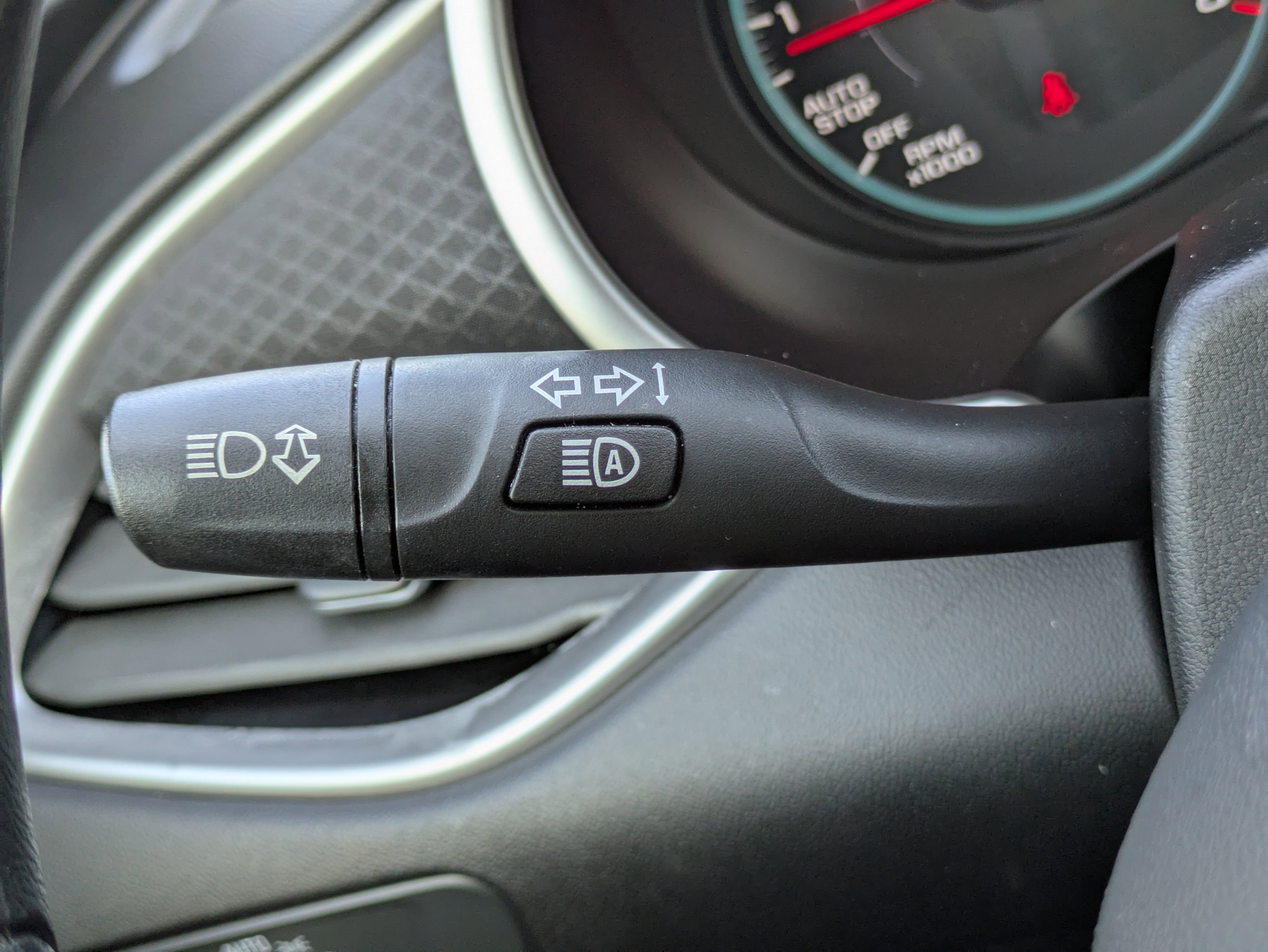 Used 2023 Chevrolet Malibu LT image 16