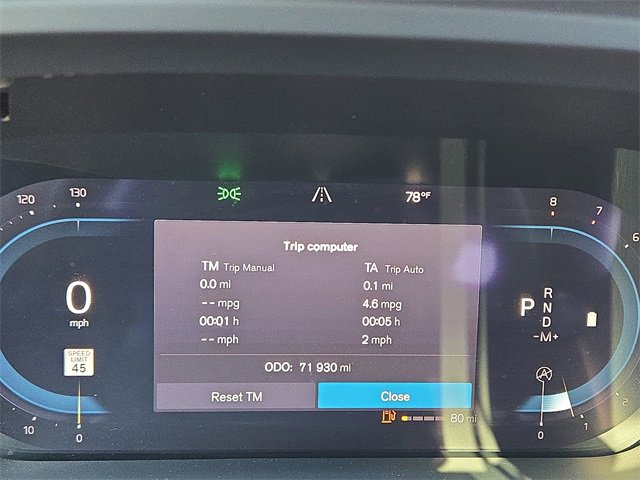 Used 2022 Volvo XC60 B5 Momentum w/ Climate Package image 9