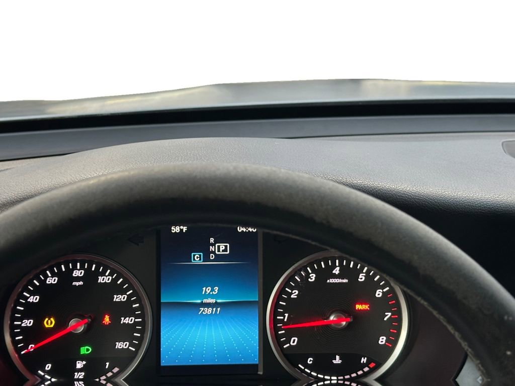 Used 2022 Mercedes-Benz GLC 300 4MATIC Coupe image 13