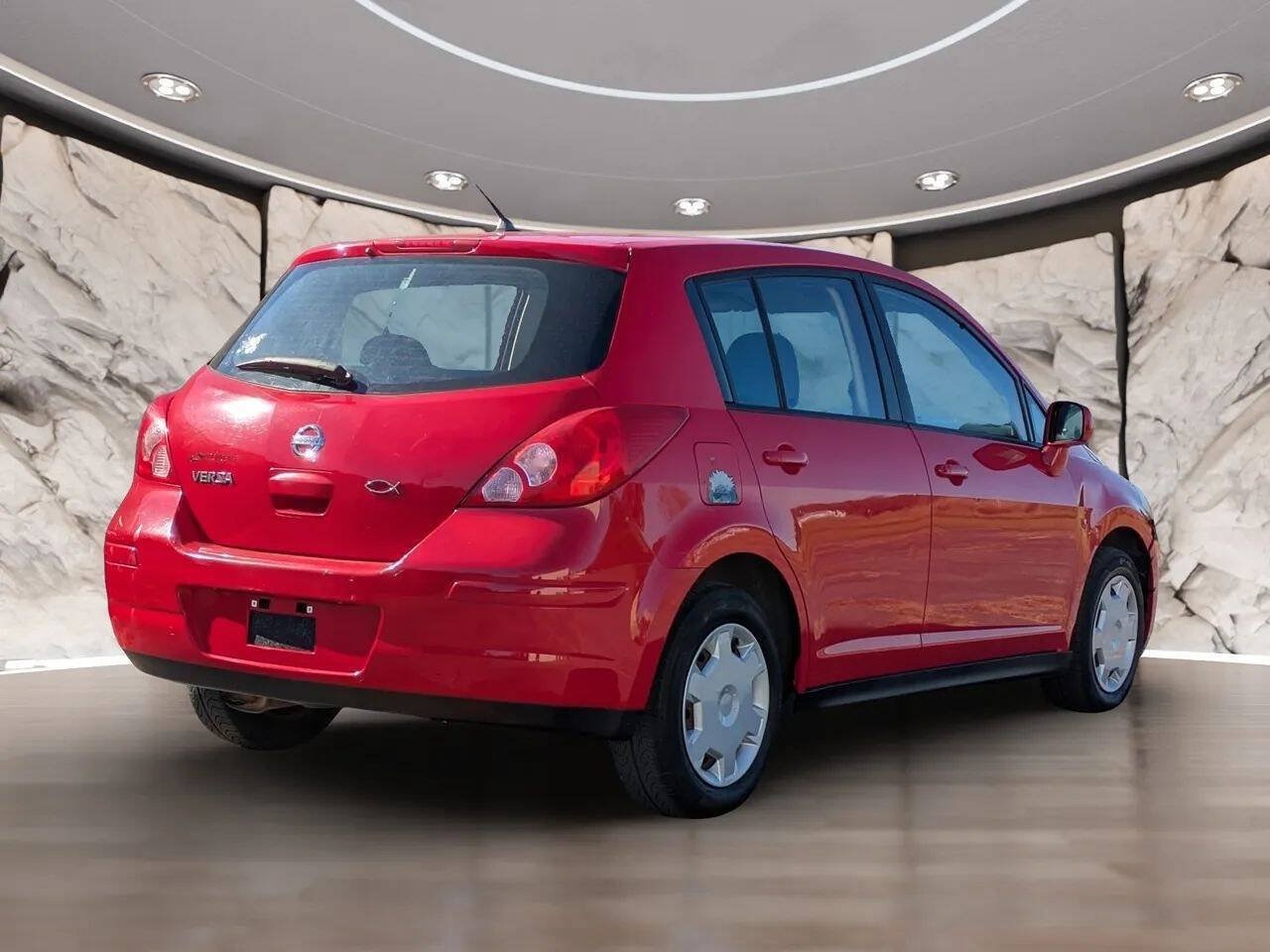Used 2008 Nissan Versa 1.8 S FWD image 10
