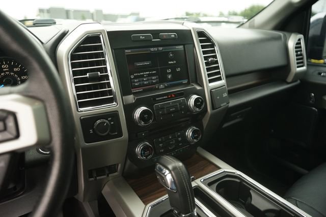 Used 2015 Ford F150 Lariat w/ Equipment Group 502A Luxury RWD image 27
