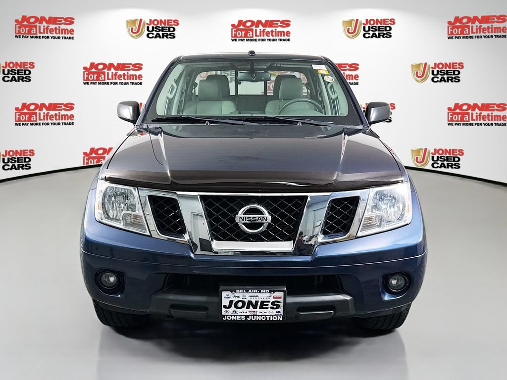 Used 2016 Nissan Frontier SV w/ SV Value Truck Package AWD/4WD image 12