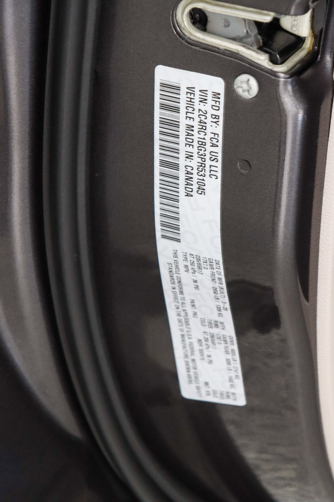 Used 2023 Chrysler Pacifica Touring-L FWD image 33