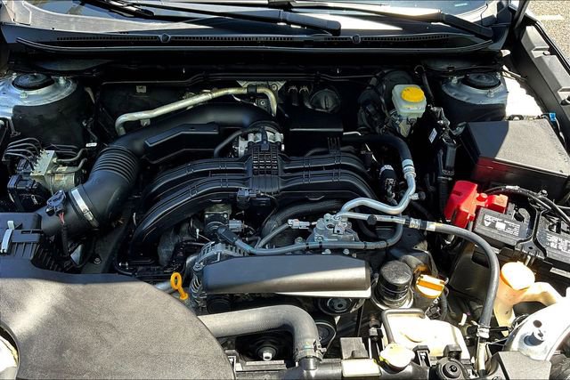 Used 2025 Subaru Outback Premium AWD/4WD image 32