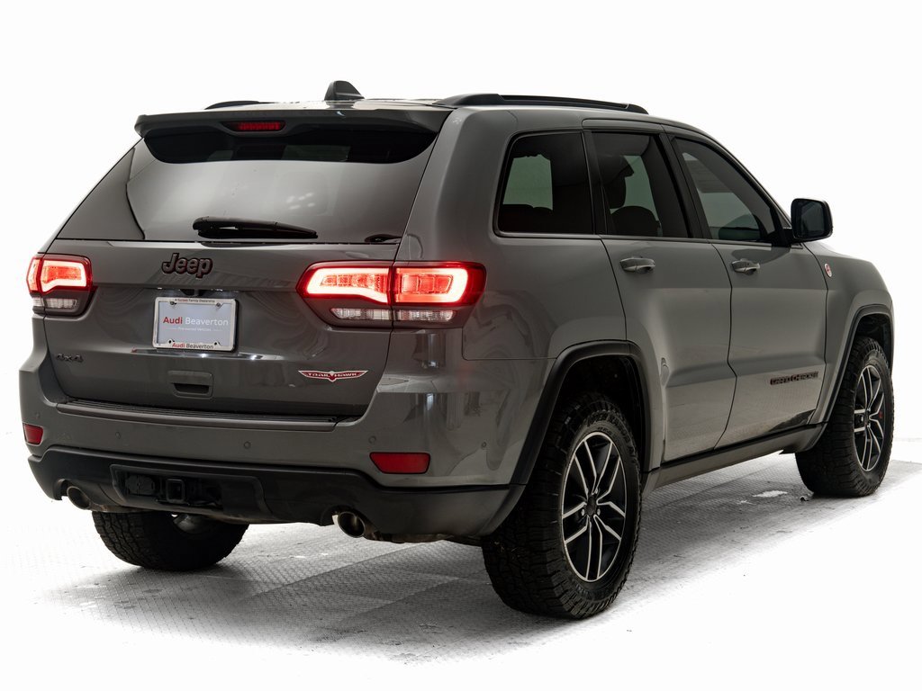 Used 2021 Jeep Grand Cherokee Trailhawk w/ Trailhawk Luxury Group image 3