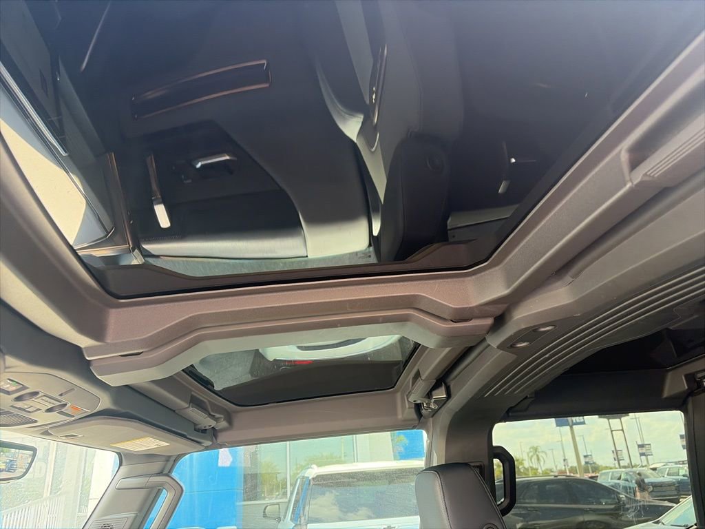 Certified 2024 GMC Hummer EV 2X AWD/4WD image 14