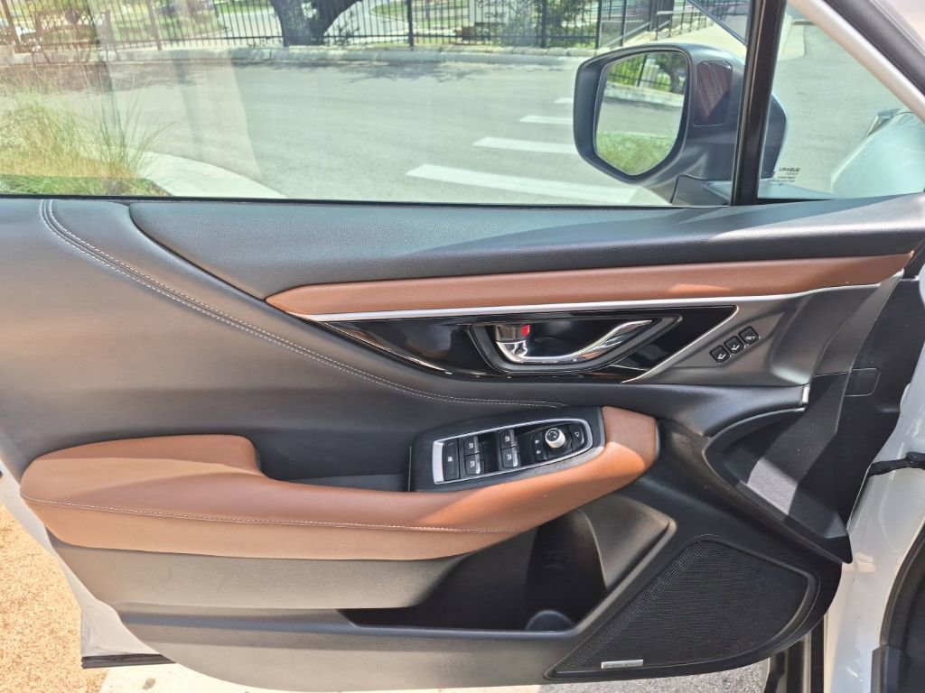 Used 2020 Subaru Outback Touring XT image 27