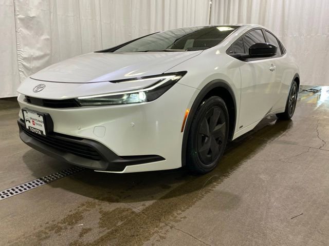 Used 2023 Toyota Prius LE image 23