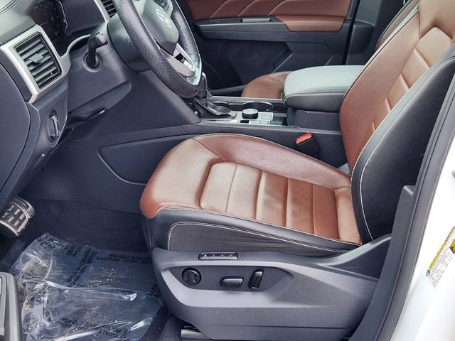 Certified 2023 Volkswagen Atlas SEL Premium image 7