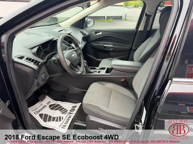 Used 2018 Ford Escape SE w/ SE Sync 3 Package AWD/4WD image 10