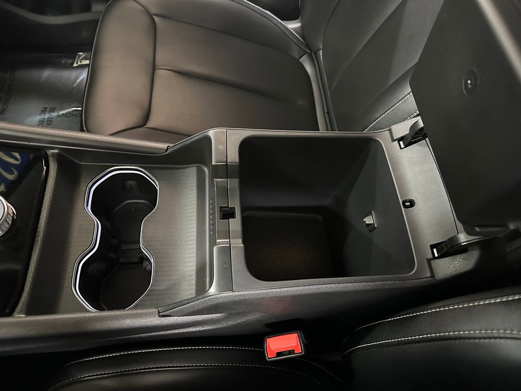 Certified 2023 Jeep Grand Cherokee Limited w/ Trailer Tow Prep Group (B) image 33