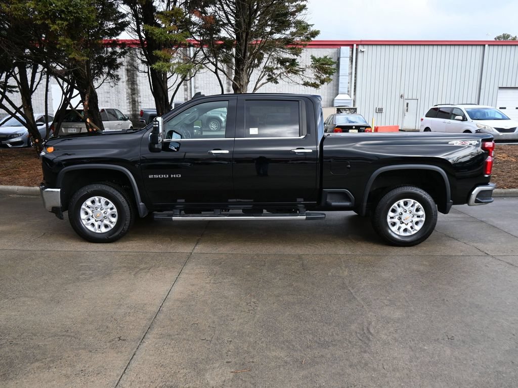 Used 2022 Chevrolet Silverado 2500 LTZ w/ Snow Plow Prep/Camper Package AWD/4WD image 26