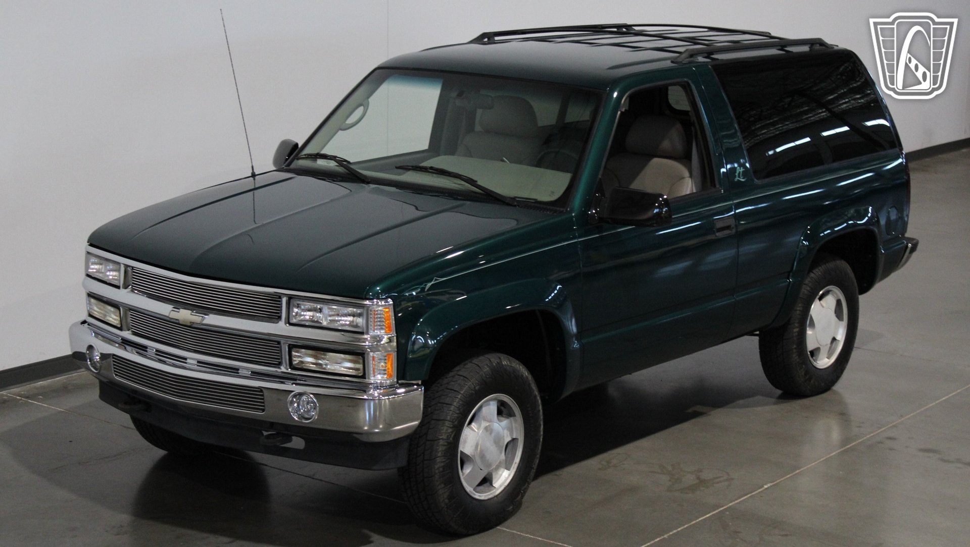 Used 1996 Chevrolet Tahoe 4WD 2-Door image 23