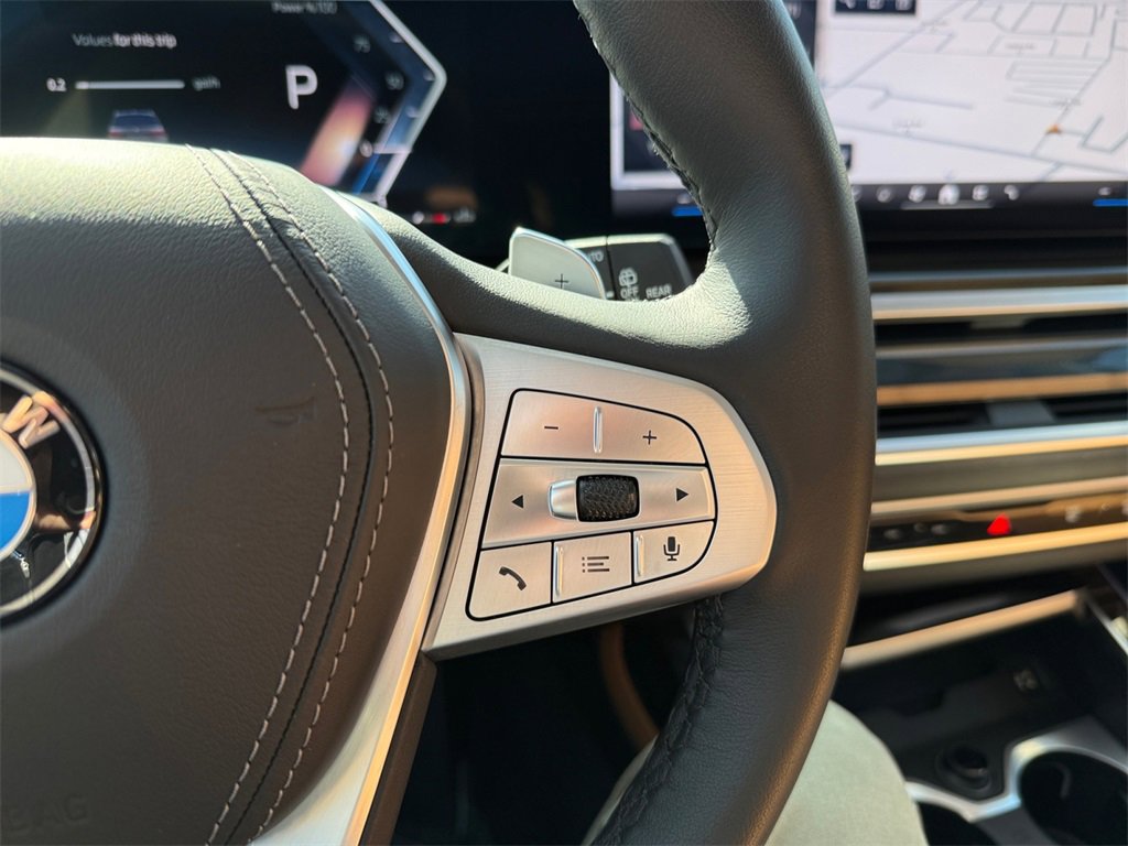 Certified 2026 BMW X7 xDrive40i w/ Executive Package image 33