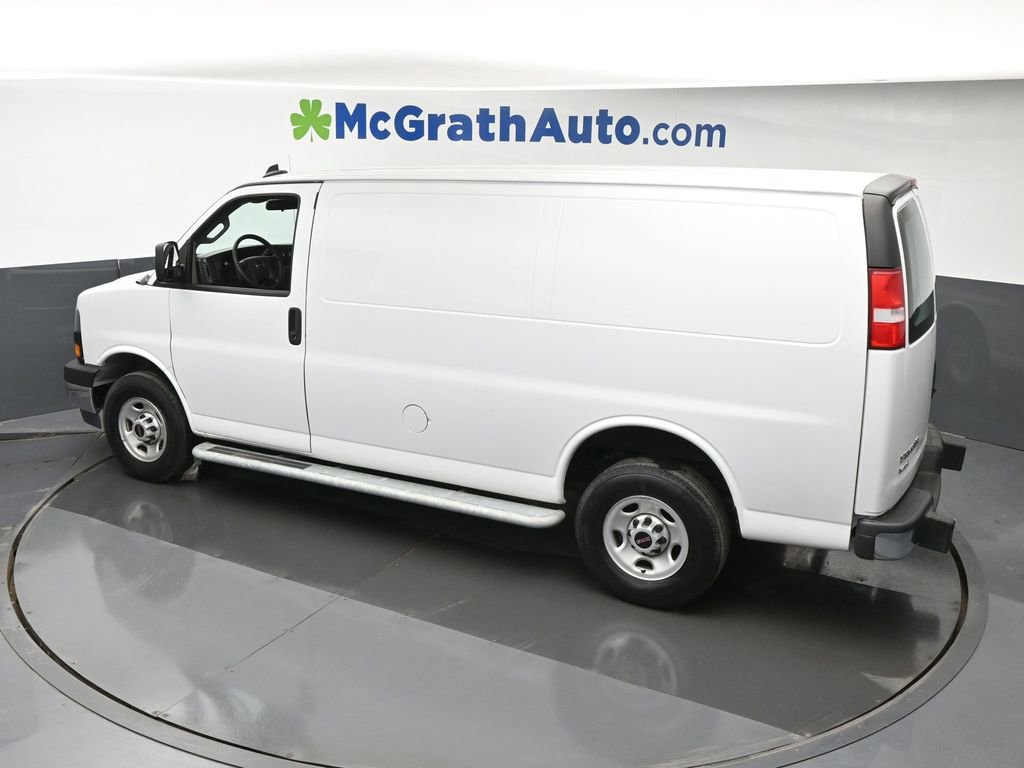 Used 2024 GMC Savana 2500 w/ Driver Convenience Package image 17
