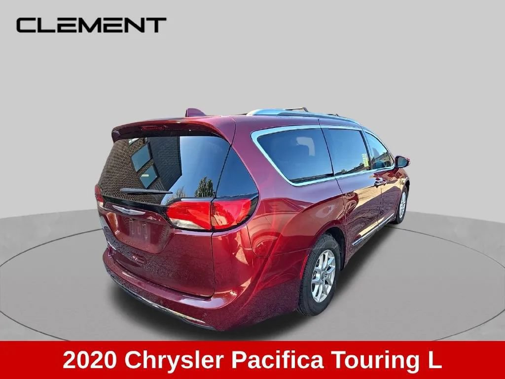 Used 2020 Chrysler Pacifica Touring-L FWD image 6