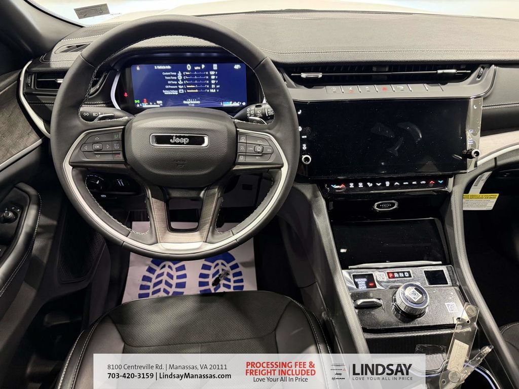 New 2026 Jeep Grand Cherokee Altitude AWD/4WD image 17