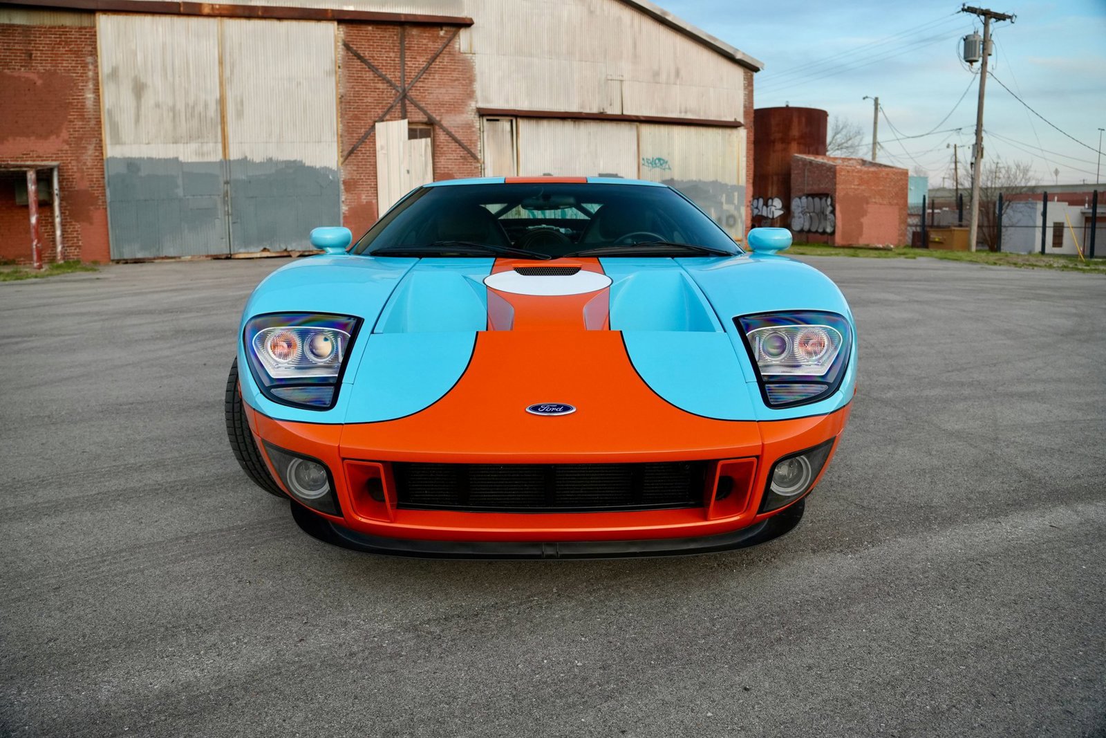 Used 2006 Ford GT image 11