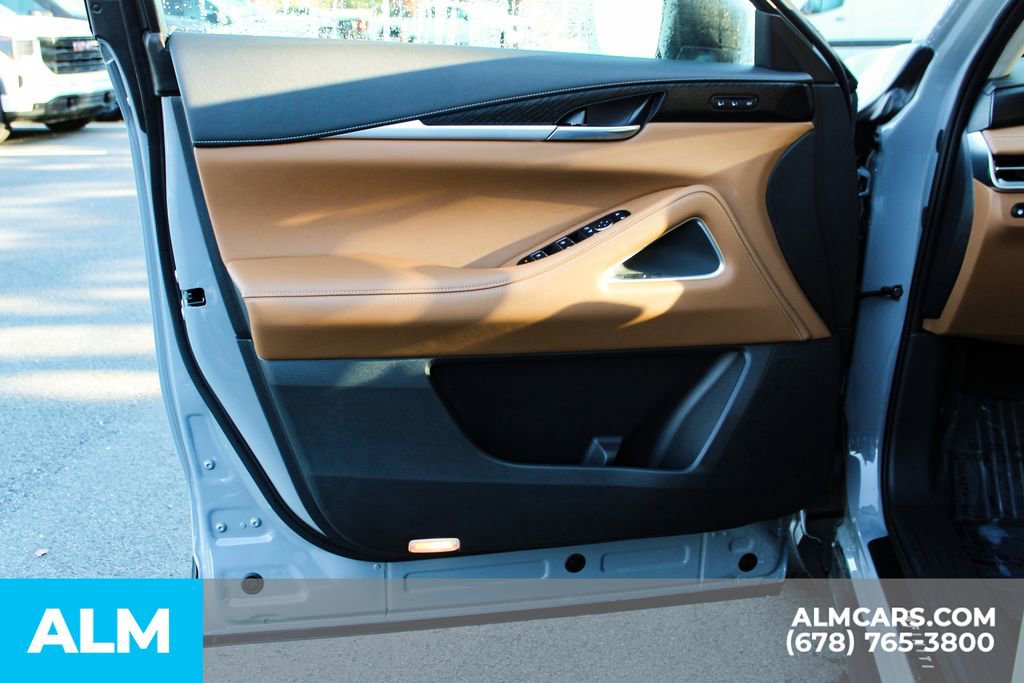 Used 2025 INFINITI QX60 Sensory image 41