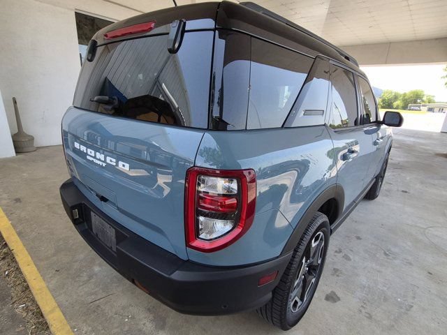 Used 2021 Ford Bronco Sport Outer Banks AWD/4WD image 9