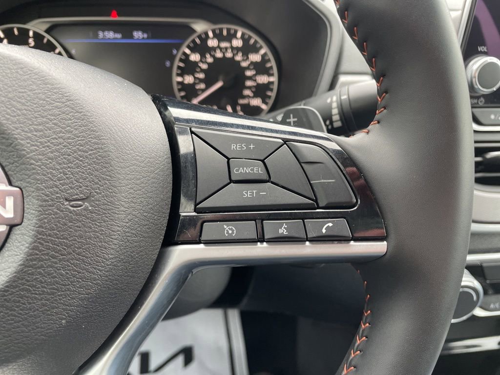 Used 2025 Nissan Altima 2.5 SR image 27