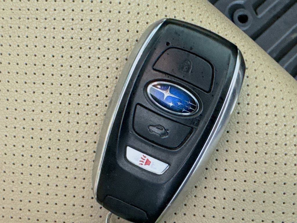 Used 2017 Subaru Outback 2.5i Limited AWD/4WD image 40