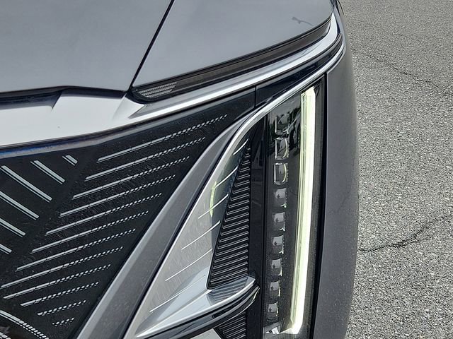 Certified 2023 Cadillac Lyriq 2WD image 9