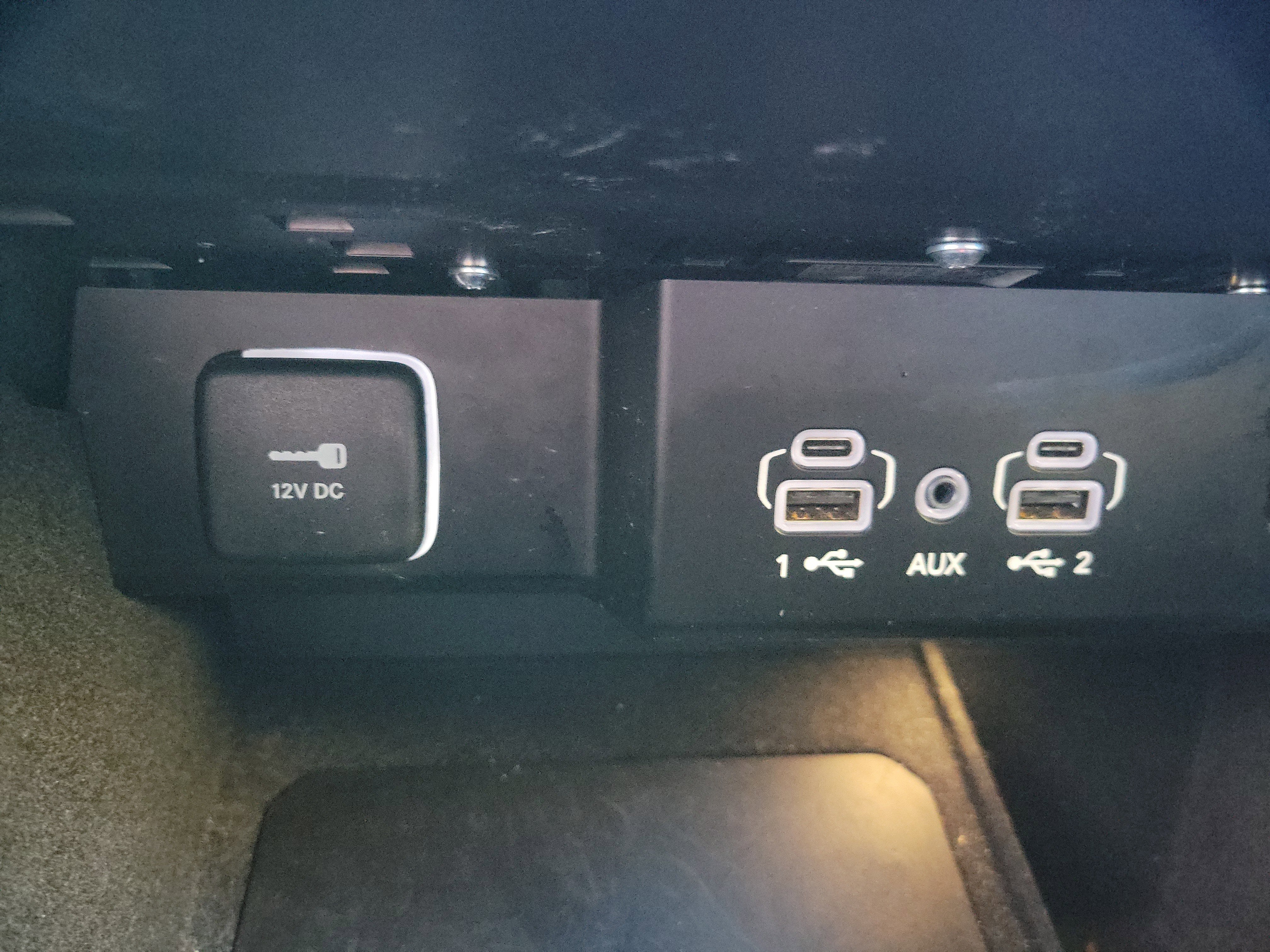 Used 2024 Jeep Wagoneer L Series II image 28