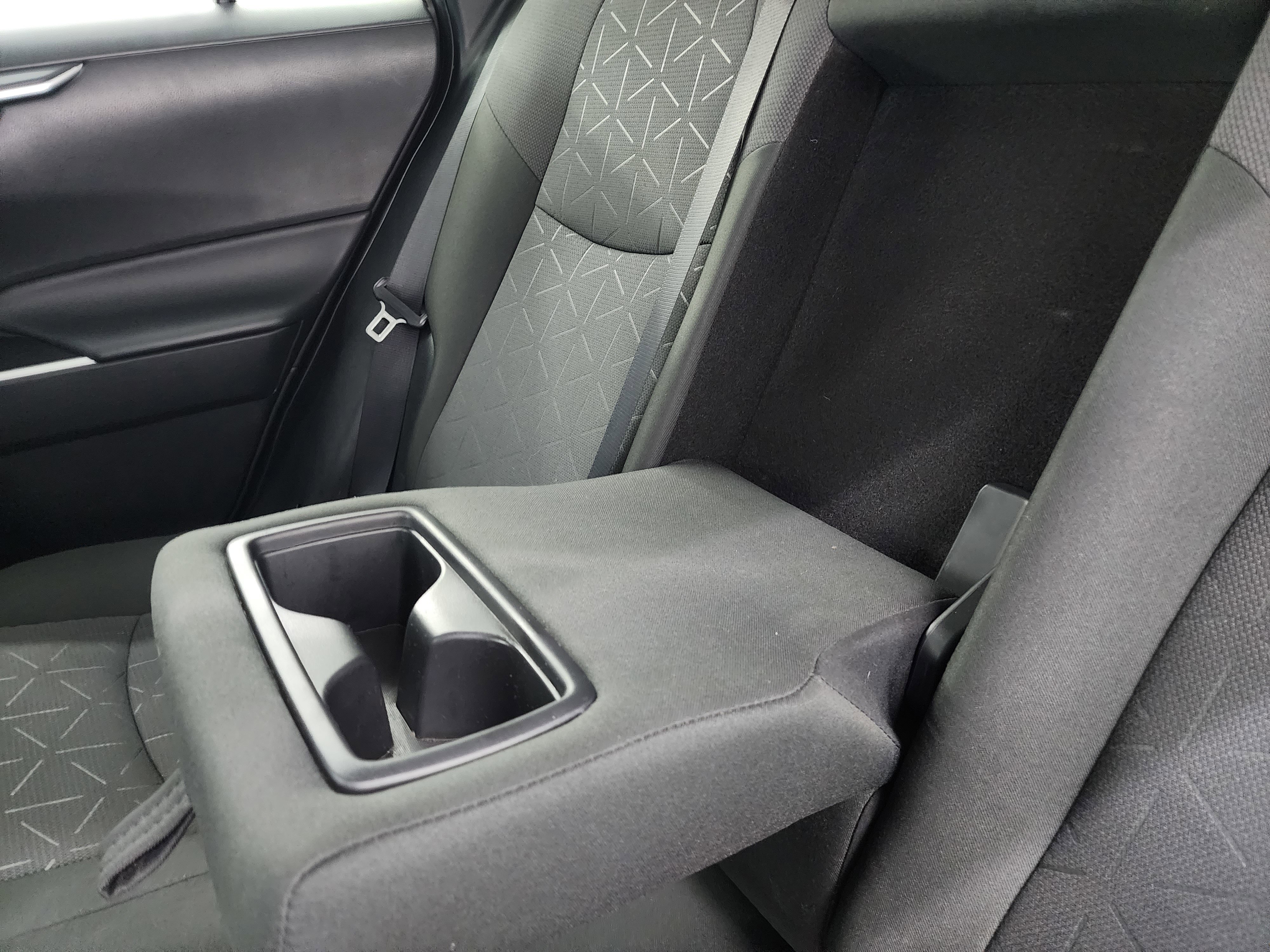 Used 2024 Toyota RAV4 XLE image 34