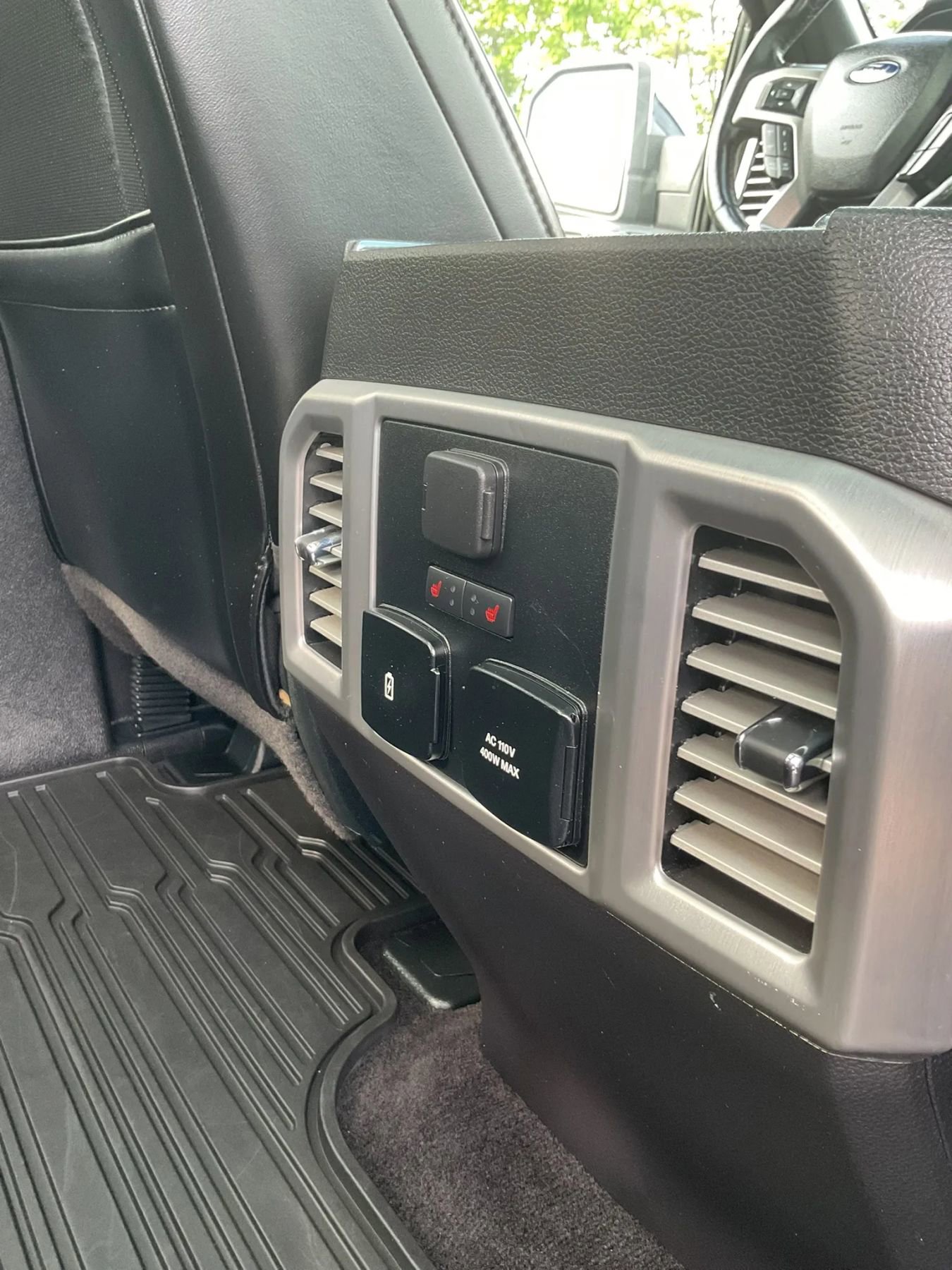 Used 2017 Ford F150 Platinum w/ Equipment Group 701A Luxury AWD/4WD image 54