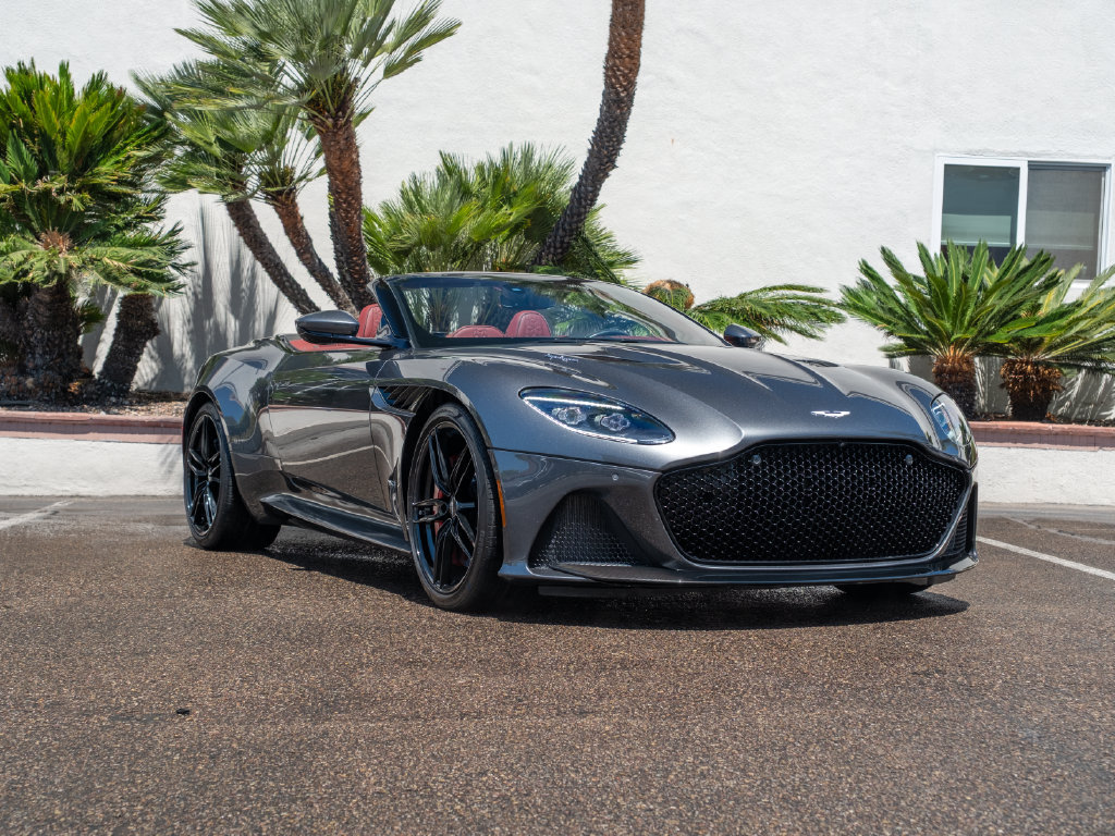 Used 2020 Aston Martin DBS Superleggera Volante RWD image 3