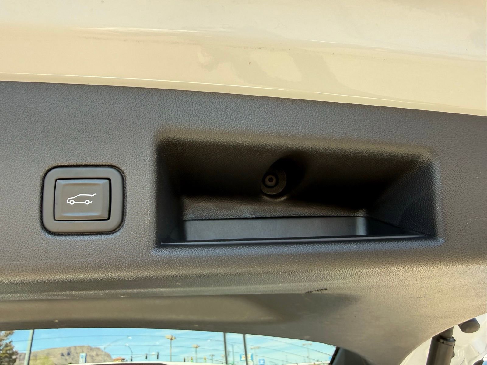 Used 2024 Chevrolet Equinox LT image 39