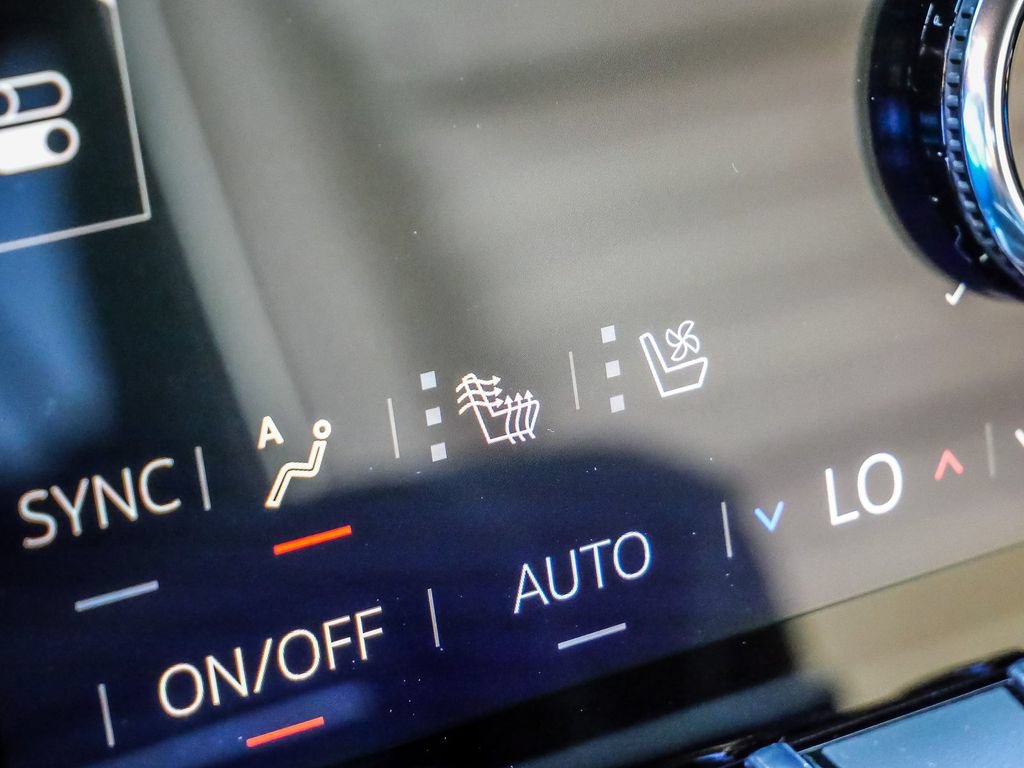 New 2027 GMC Yukon XL Denali Ultimate AWD/4WD image 39
