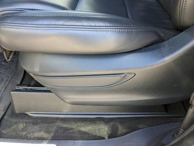 Used 2023 Lincoln Navigator 4WD image 23