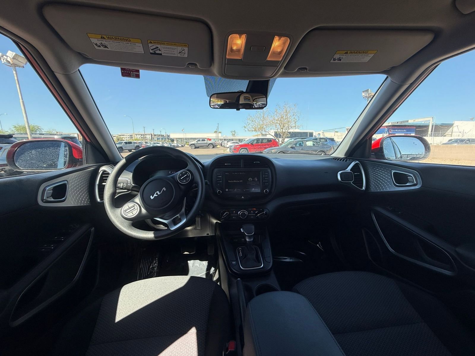 Used 2025 Kia Soul LX w/ LX Technology Package image 33