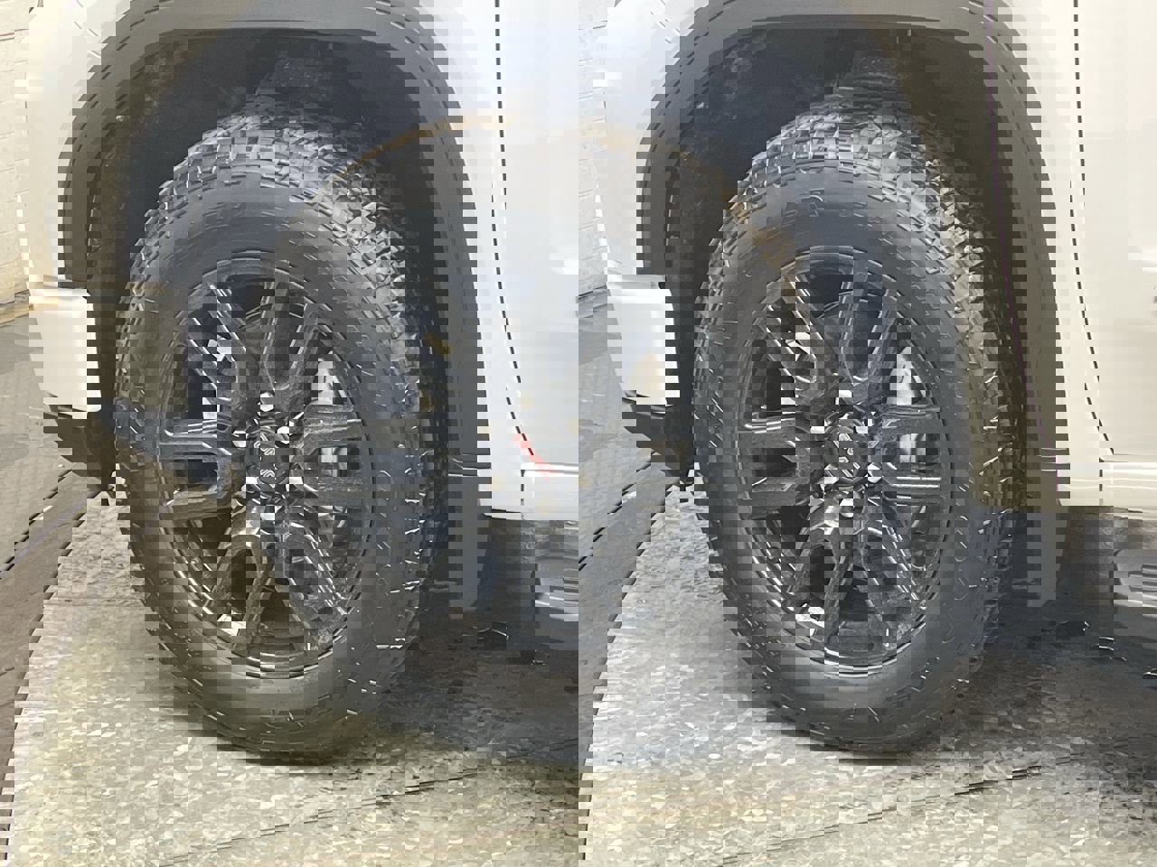 New 2026 GMC Sierra 1500 Elevation image 38