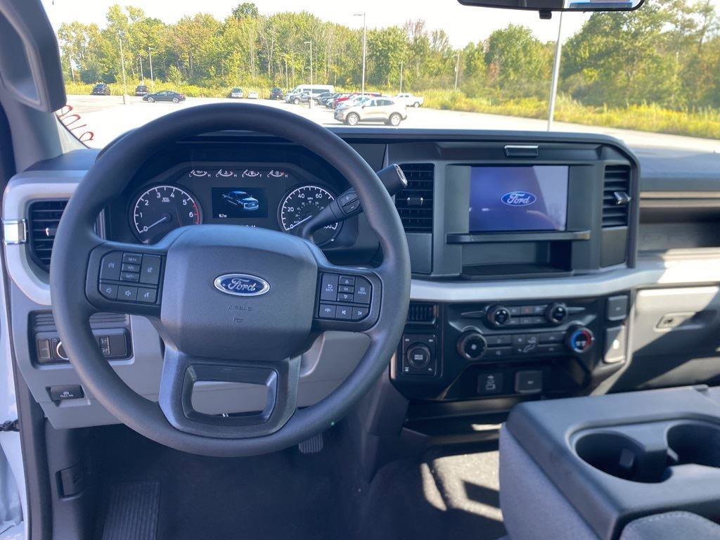 New 2026 Ford F350 XL w/ STX Appearance Package AWD/4WD image 32