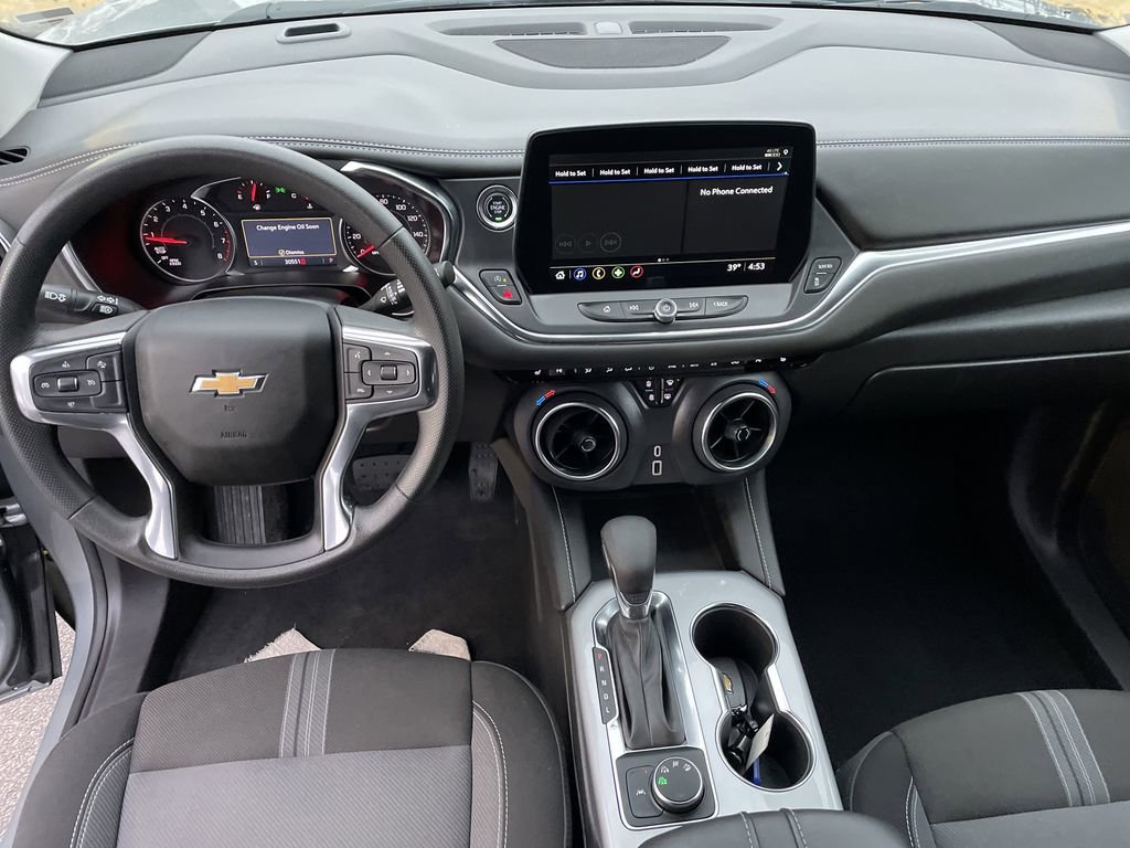 Used 2025 Chevrolet Blazer LT image 15