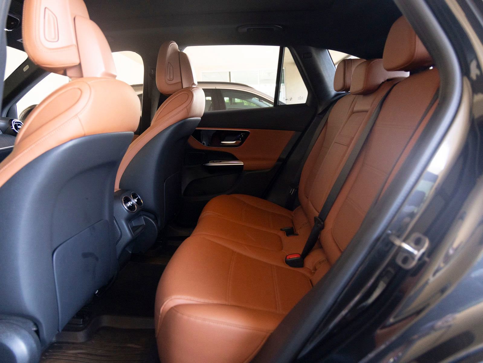 Used 2024 Mercedes-Benz GLC 300 image 20