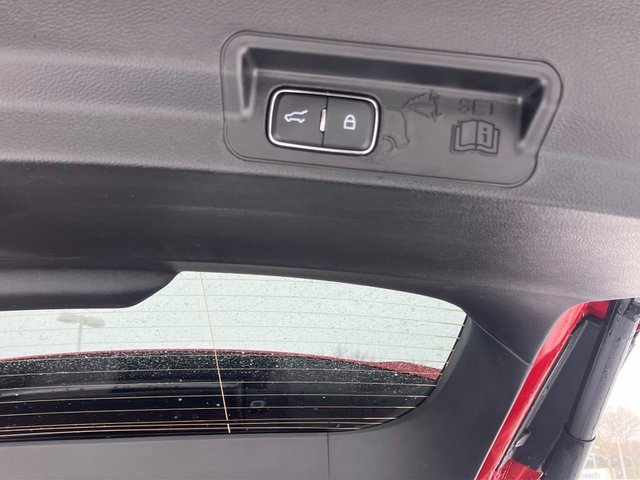 Used 2023 Ford Explorer XLT w/ Equipment Group 202A image 26