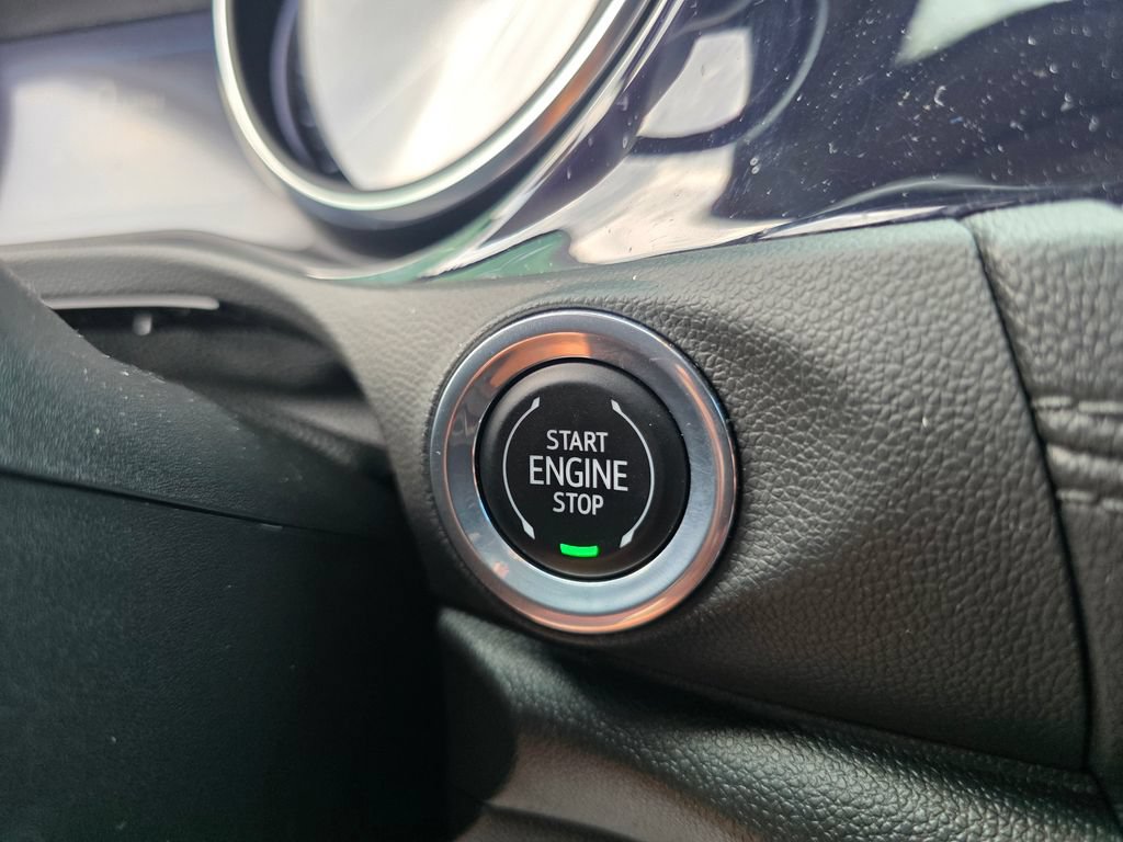 Used 2023 Buick Encore GX Select w/ Safety Package II FWD image 20