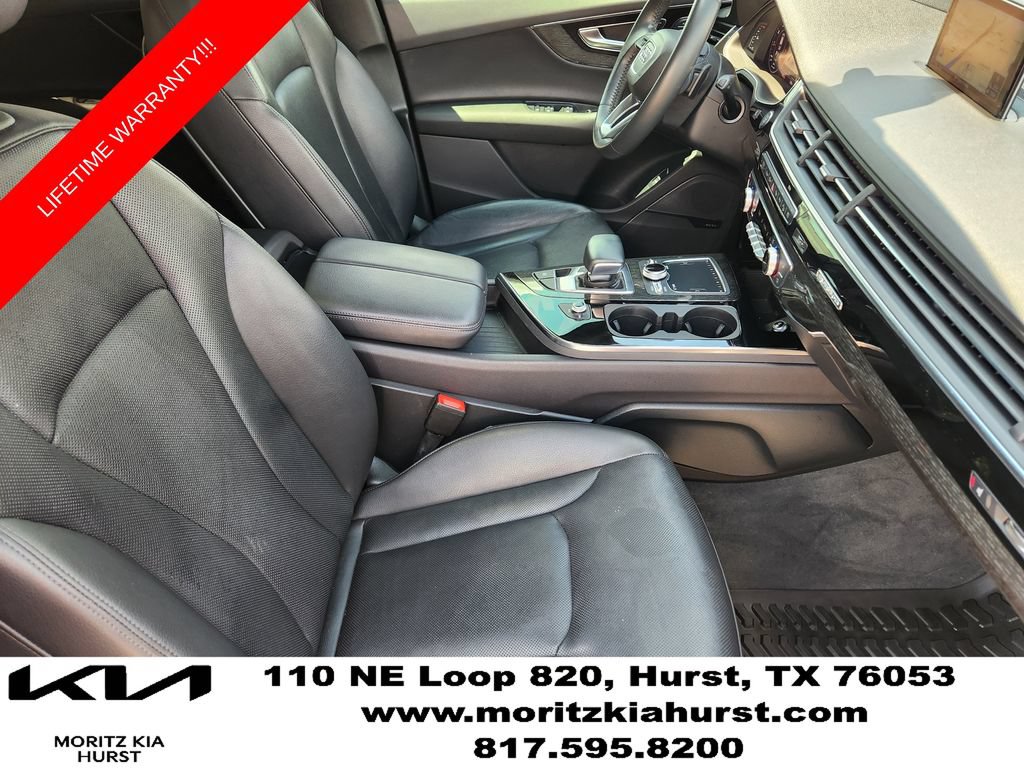 Used 2019 Audi Q7 3.0T Prestige AWD/4WD image 18