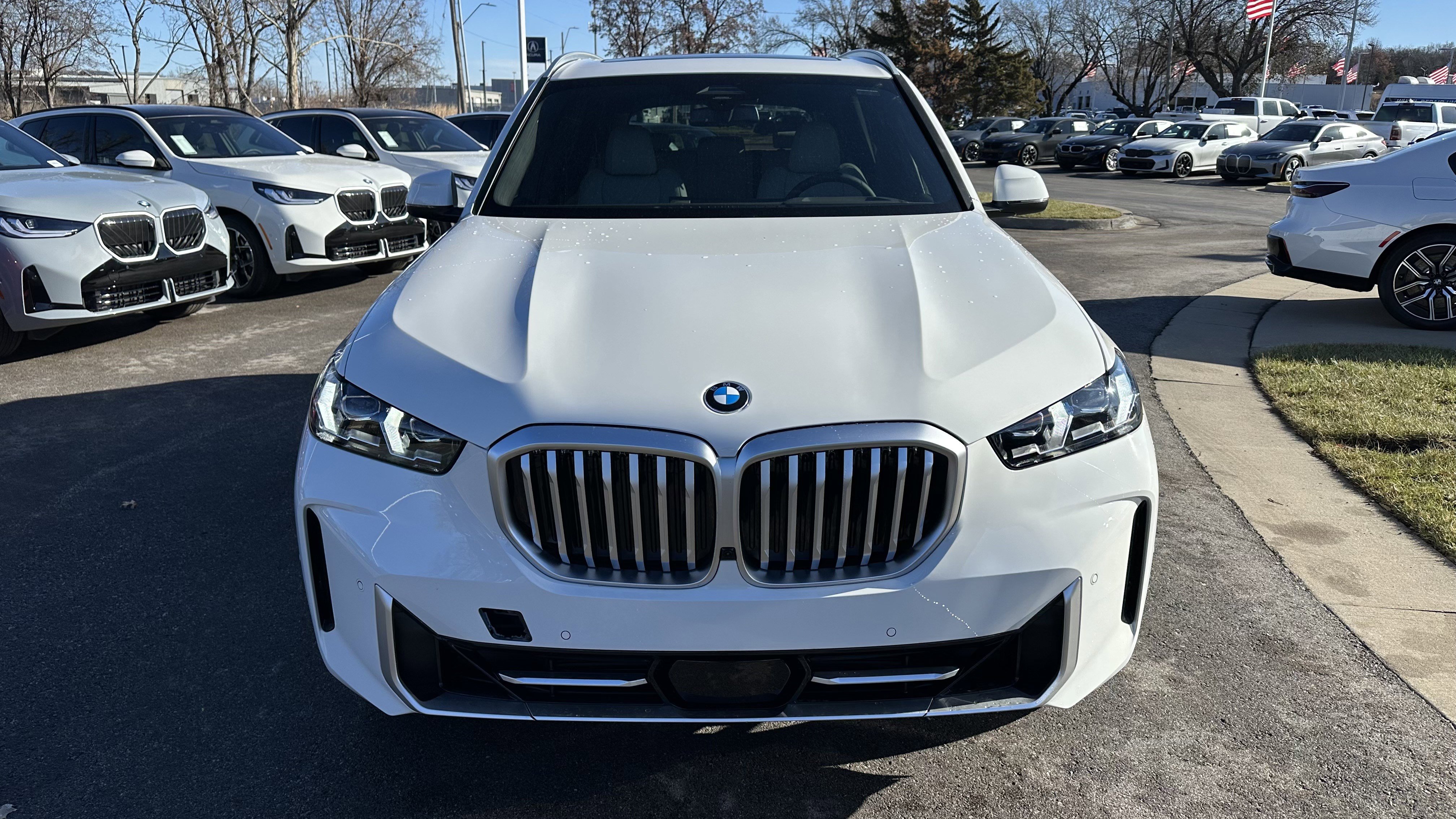 Used 2026 BMW X5 xDrive40i w/ Premium Package AWD/4WD image 37