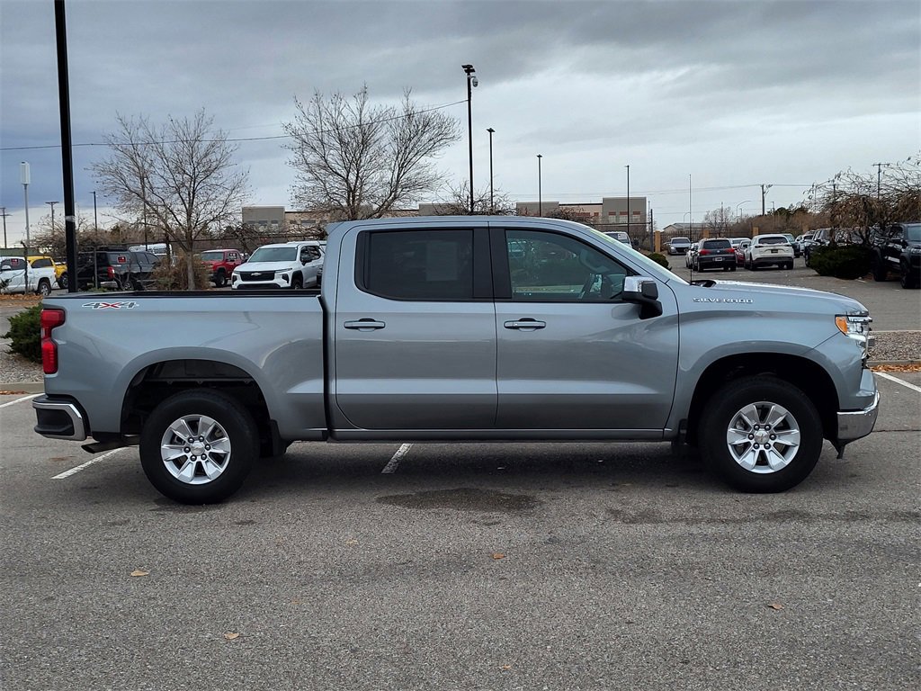 Certified 2025 Chevrolet Silverado 1500 LT image 2
