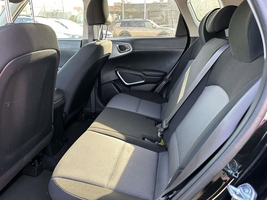 Certified 2024 Kia Soul LX w/ Option Group 015 FWD image 13