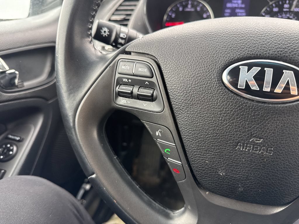 Used 2016 Kia Forte Koup EX FWD image 20