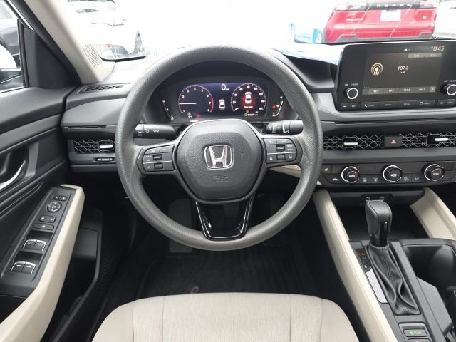 Certified 2023 Honda Accord EX image 21