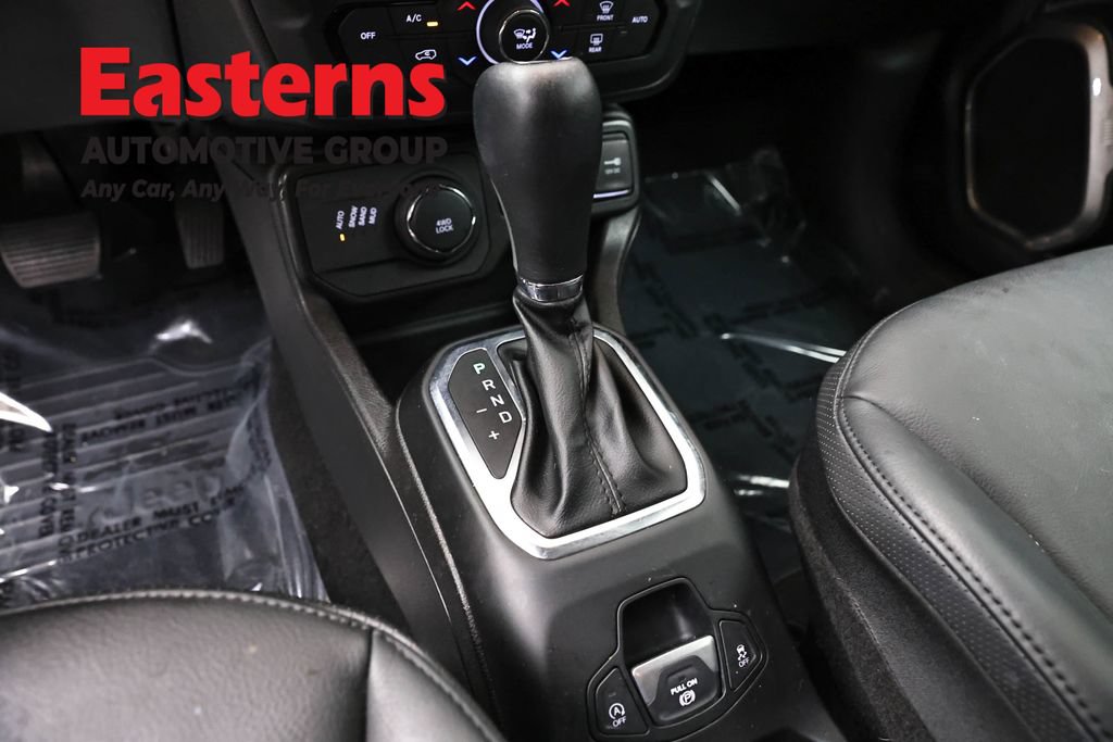Used 2023 Jeep Renegade Limited AWD/4WD image 13