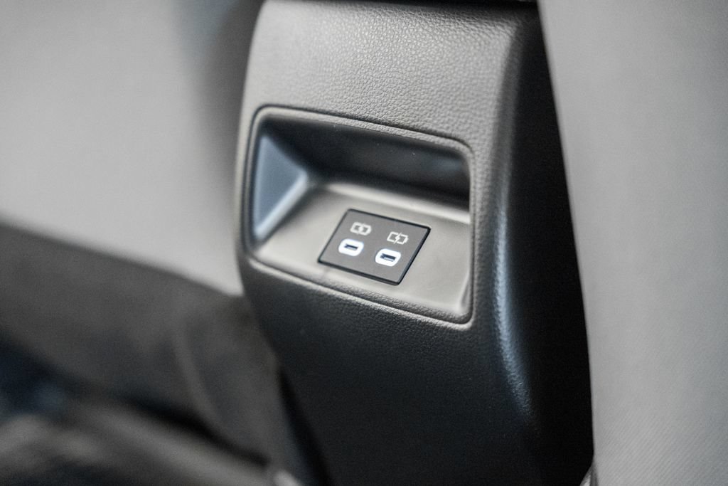 New 2026 Toyota Corolla SE FWD image 30